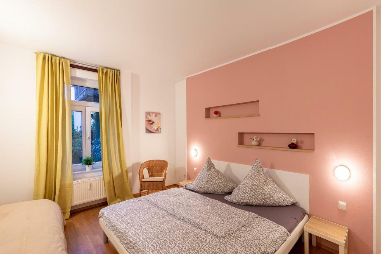 Apartment 1, Rothenburger Strasse Dresden Exterior photo